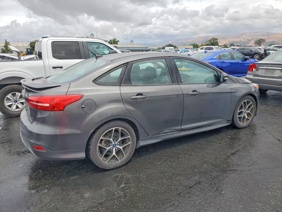 55358666 :رقم المزاد ، 1FADP3F28GL301752 vin ، 2016 Ford Focus مزاد بيع