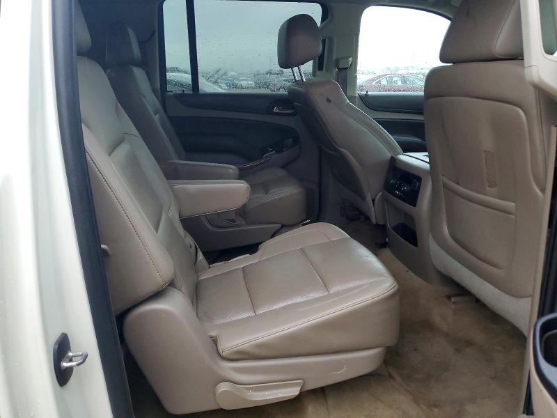 Aukcja sprzedaży 2015 Chevrolet Suburban, vin: 1GNSCKKC0FR120010, numer aukcji: 53038376