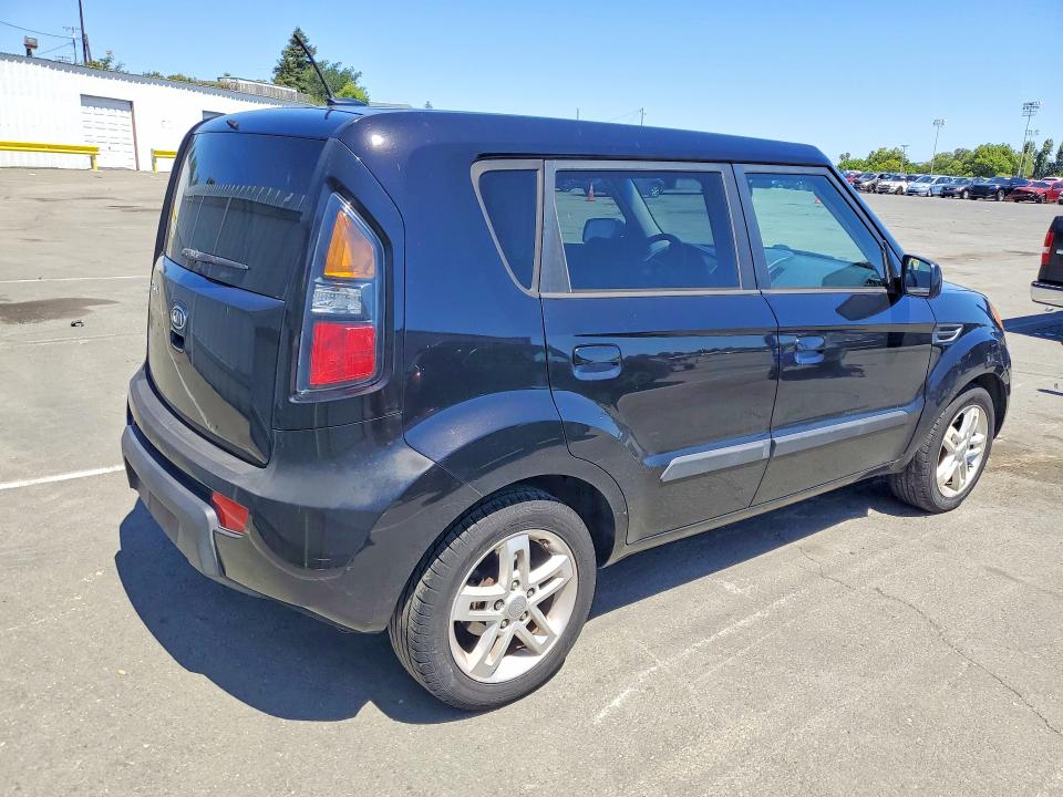 Продажа на аукционе авто 2010 Kia Soul, vin: KNDJT2A28A7181168, номер лота: 53840246
