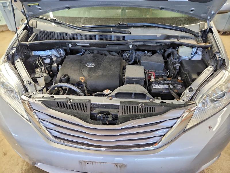 Aukcja sprzedaży 2017 Toyota Sienna, vin: 5TDYZ3DC7HS815917, numer aukcji: 52835006