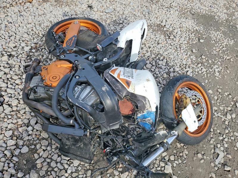 52038026 :رقم المزاد ، JH2PC35271M200652 vin ، 2001 Honda Cbr600 مزاد بيع