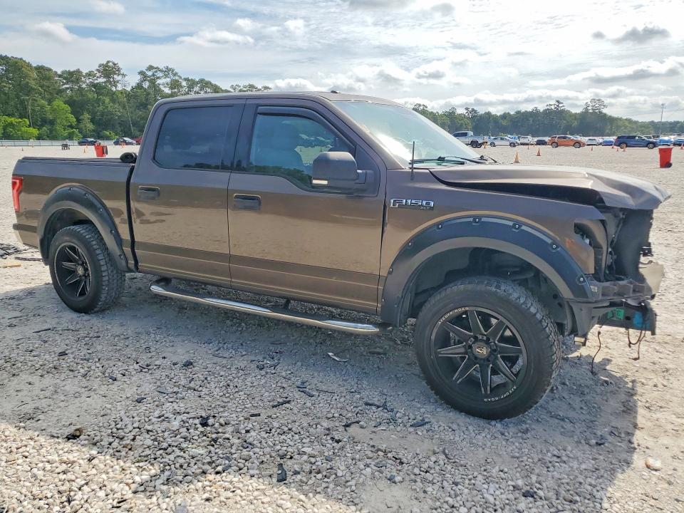 52971256 :رقم المزاد ، 1FTEW1C82FKE71236 vin ، 2015 Ford F150 مزاد بيع