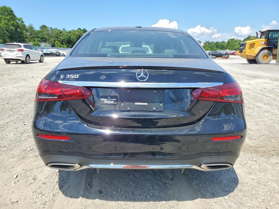 53687846 :رقم المزاد ، W1KZF8DB6NB038995 vin ، 2022 Mercedes-benz E مزاد بيع