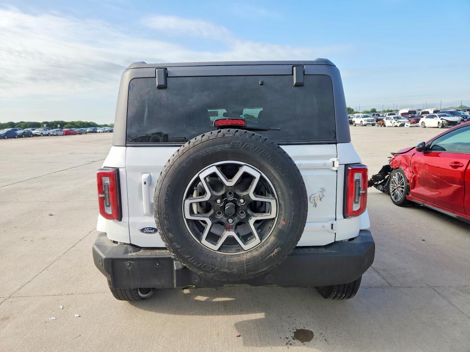 51915096 :رقم المزاد ، 1FMEE8BPXRLA54865 vin ، 2024 Ford Bronco مزاد بيع