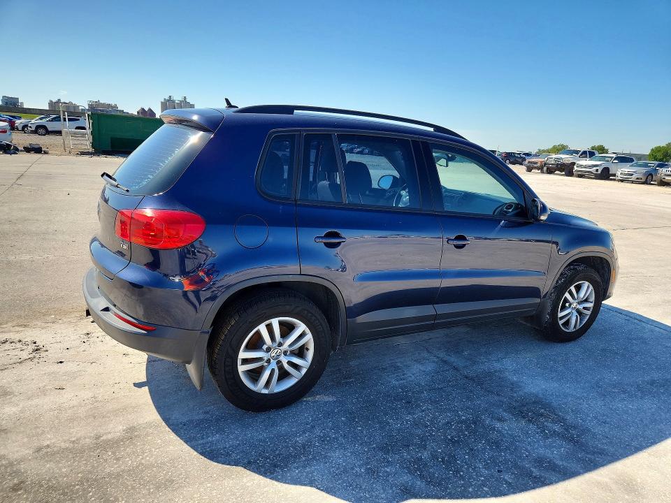Продажа на аукционе авто 2016 Volkswagen Tiguan, vin: WVGAV7AX0GW548898, номер лота: 52370556