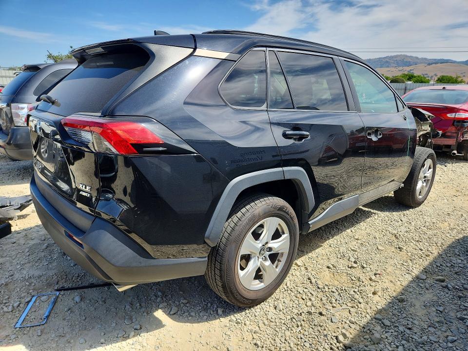2021 Toyota Rav4 მანქანა იყიდება აუქციონზე, vin: 2T3P1RFV0MW179869, აუქციონის ნომერი: 53830926