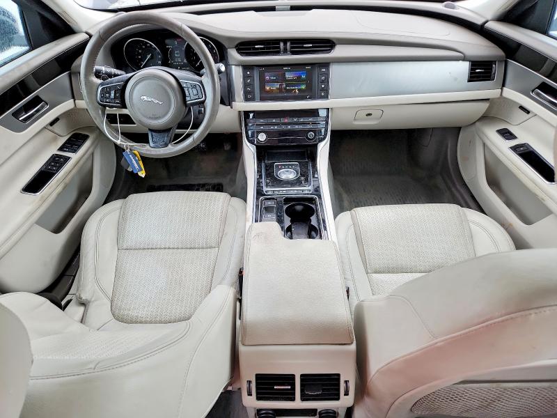 2016 Jaguar Xf მანქანა იყიდება აუქციონზე, vin: SAJBE4BV1GCY13495, აუქციონის ნომერი: 52612886