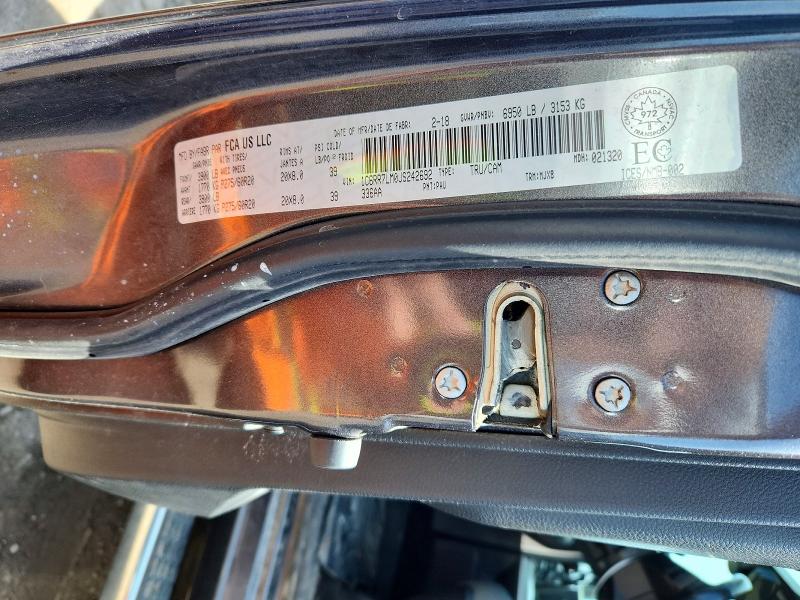 53774016 :رقم المزاد ، 1C6RR7LM0JS242692 vin ، 2018 Ram 1500 مزاد بيع