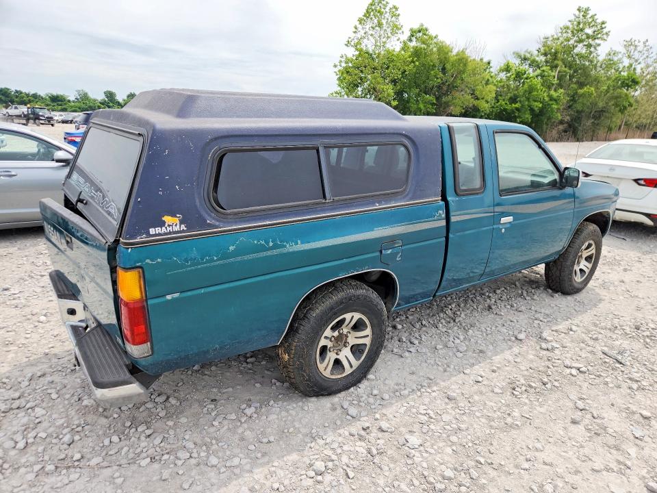55022726 :رقم المزاد ، 1N6SD16SXVC329870 vin ، 1997 Nissan Truck مزاد بيع