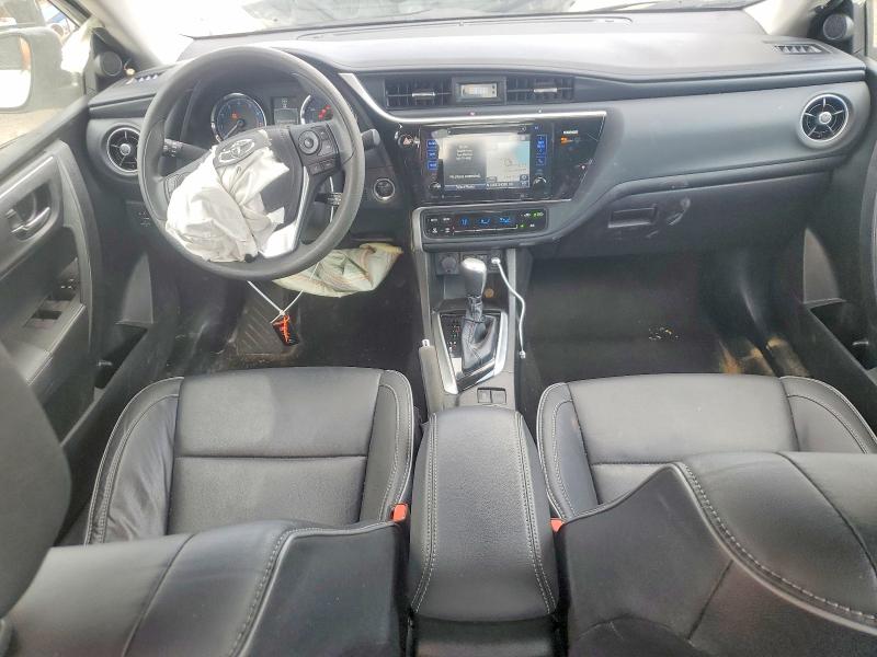 Продаж на аукціоні авто 2017 Toyota Corolla, vin: 5YFBURHE9HP650688, номер лоту: 52895346