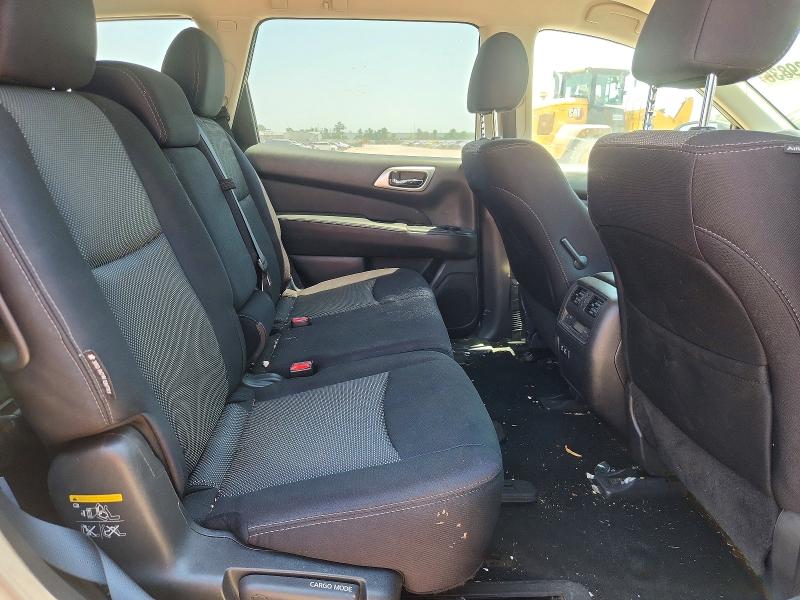 53789836 :رقم المزاد ، 5N1DR2MN3KC590197 vin ، 2019 Nissan Pathfinder مزاد بيع