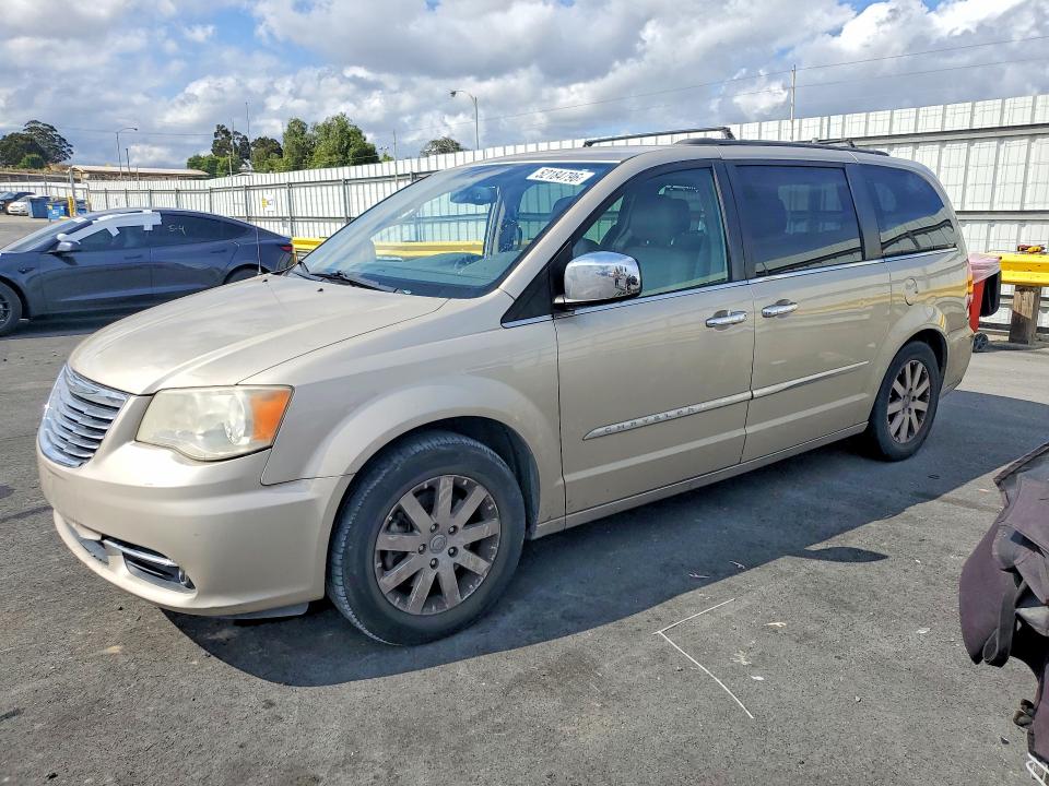 2012 Chrysler Town & Country მანქანა იყიდება აუქციონზე, vin: 2C4RC1CG6CR314937, აუქციონის ნომერი: 52184796
