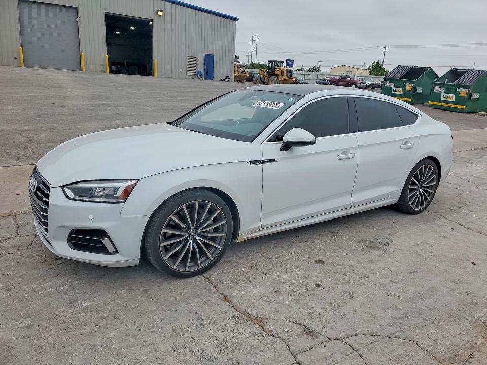 2018 Audi A5 მანქანა იყიდება აუქციონზე, vin: WAUBNCF56JA129660, აუქციონის ნომერი: 52126926