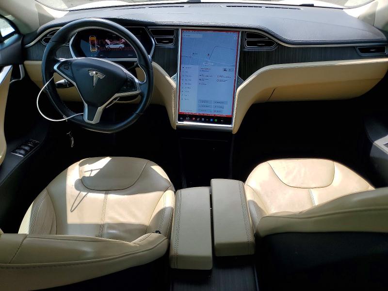 53805706 :رقم المزاد ، 5YJSA1S15EFP30383 vin ، 2014 Tesla Model S مزاد بيع