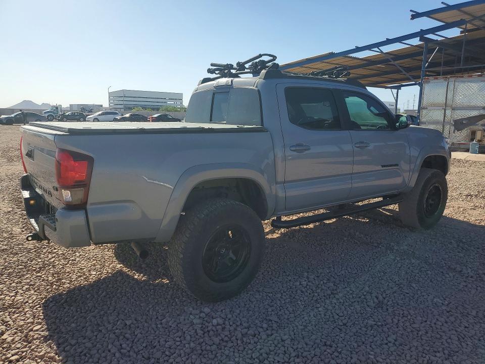 55136076 :رقم المزاد ، 3TMCZ5AN1JM155861 vin ، 2018 Toyota Tacoma مزاد بيع