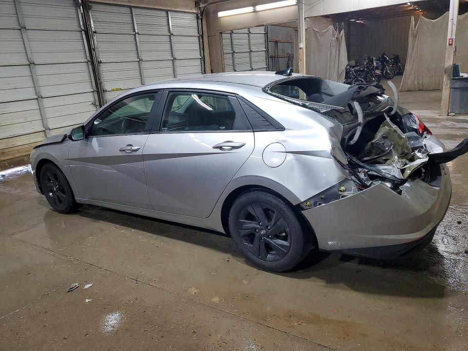 Продажа на аукционе авто 2021 Hyundai Elantra, vin: 5NPLM4AG4MH043799, номер лота: 55304776