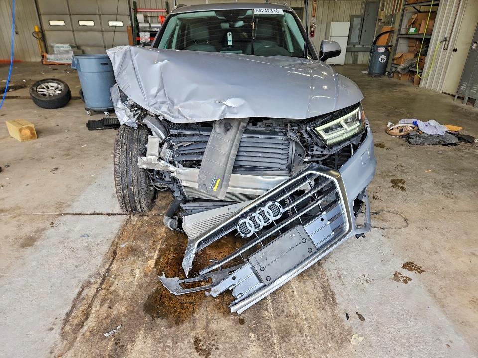 Продаж на аукціоні авто 2020 Audi Q5, vin: WA1BNAFY2L2017205, номер лоту: 54242316