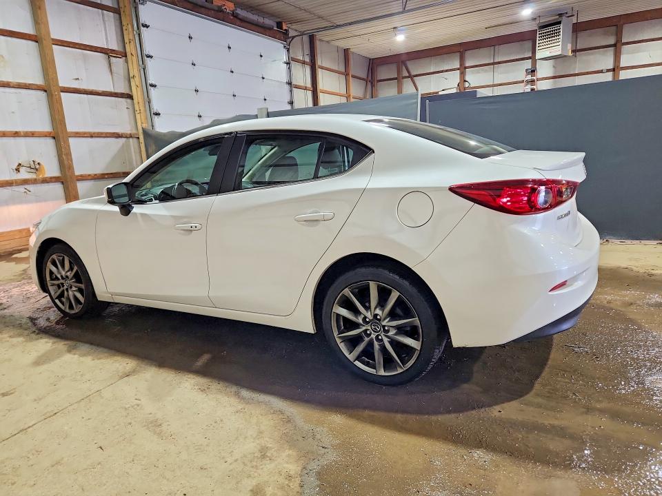 51277586 :رقم المزاد ، 3MZBN1V38JM203250 vin ، 2018 Mazda 3 مزاد بيع