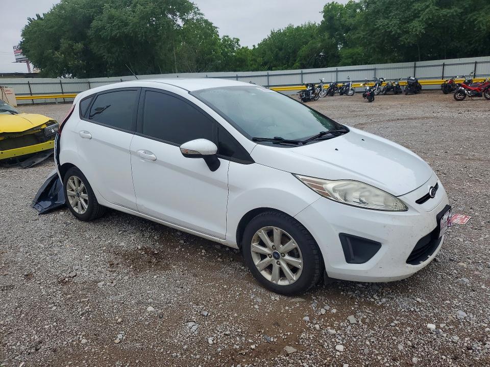 53909546 :رقم المزاد ، 3FADP4EJ3DM153454 vin ، 2013 Ford Fiesta مزاد بيع