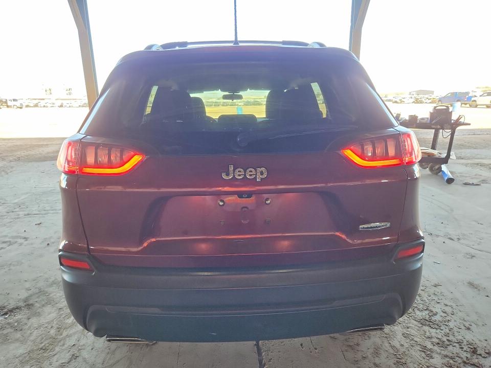 53830156 :رقم المزاد ، 1C4PJLCX6KD340870 vin ، 2019 Jeep Cherokee مزاد بيع