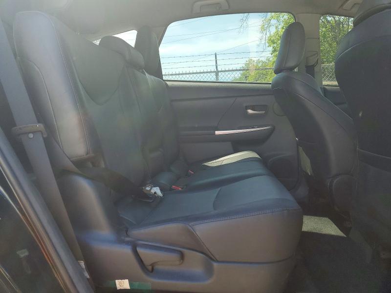 Продажа на аукционе авто 2013 Toyota Prius V, vin: JTDZN3EU1D3218622, номер лота: 55370926
