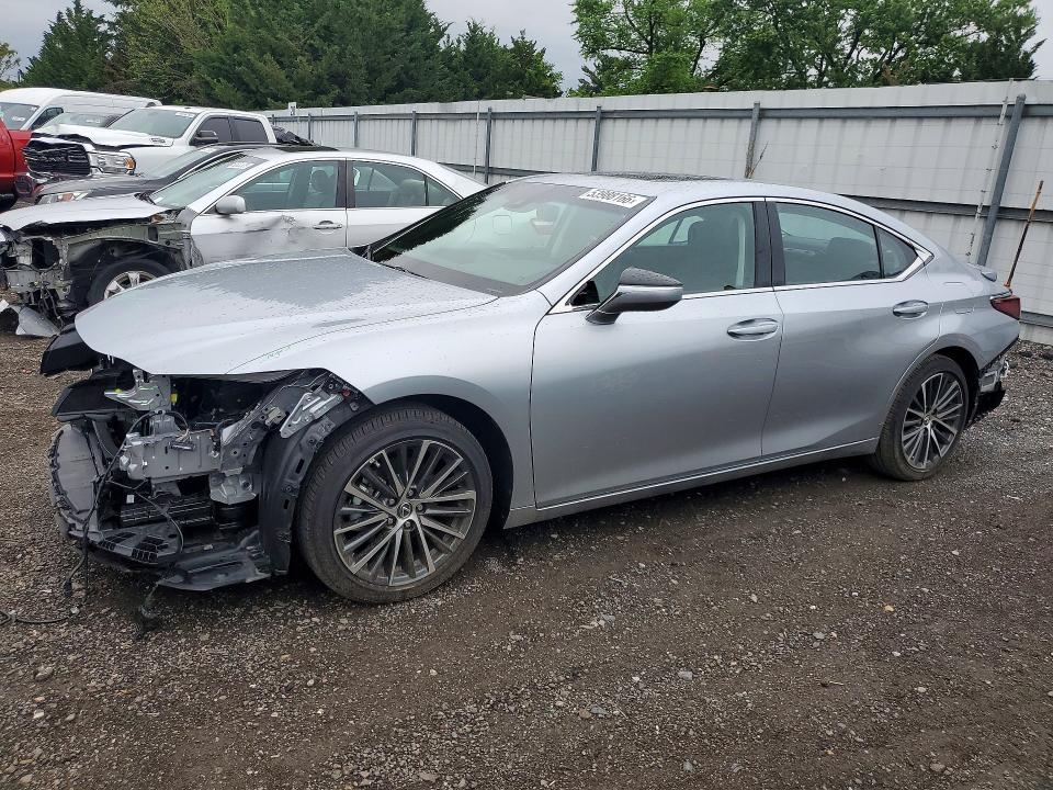 53988166 :رقم المزاد ، 58ADA1C17SU072970 vin ، 2025 Lexus Es 300h مزاد بيع