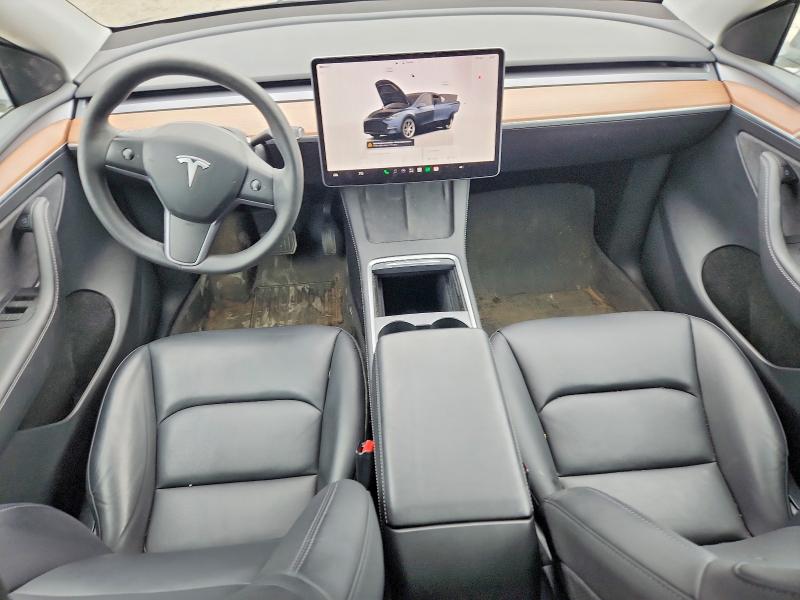 2024 Tesla Model Y მანქანა იყიდება აუქციონზე, vin: 7SAYGDEEXRF074411, აუქციონის ნომერი: 54010986