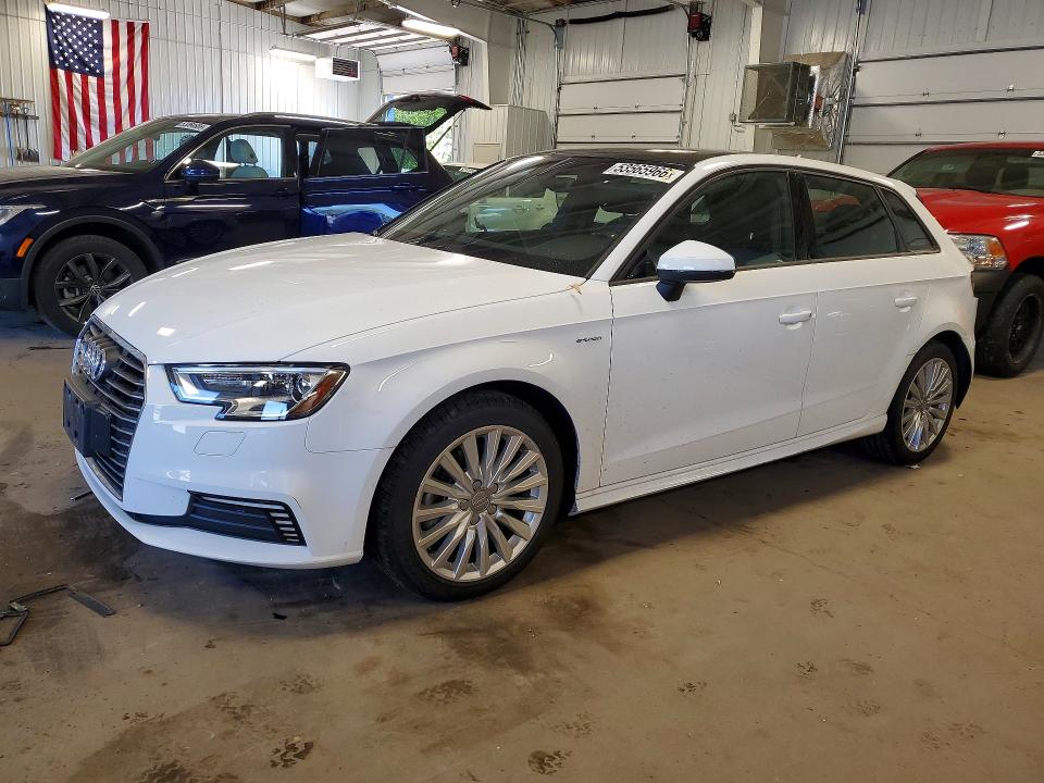 Aukcja sprzedaży 2018 Audi A3, vin: WAUUPBFF7JA091006, numer aukcji: 53565966