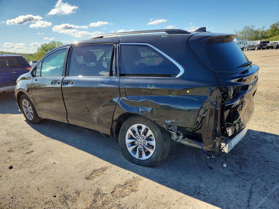 53541416 :رقم المزاد ، 5TDYSKFC1SS185704 vin ، 2025 Toyota Sienna مزاد بيع