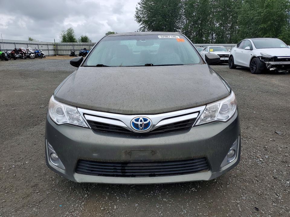 2012 Toyota Camry Hybrid მანქანა იყიდება აუქციონზე, vin: 4T1BD1FK3CU018657, აუქციონის ნომერი: 52967146