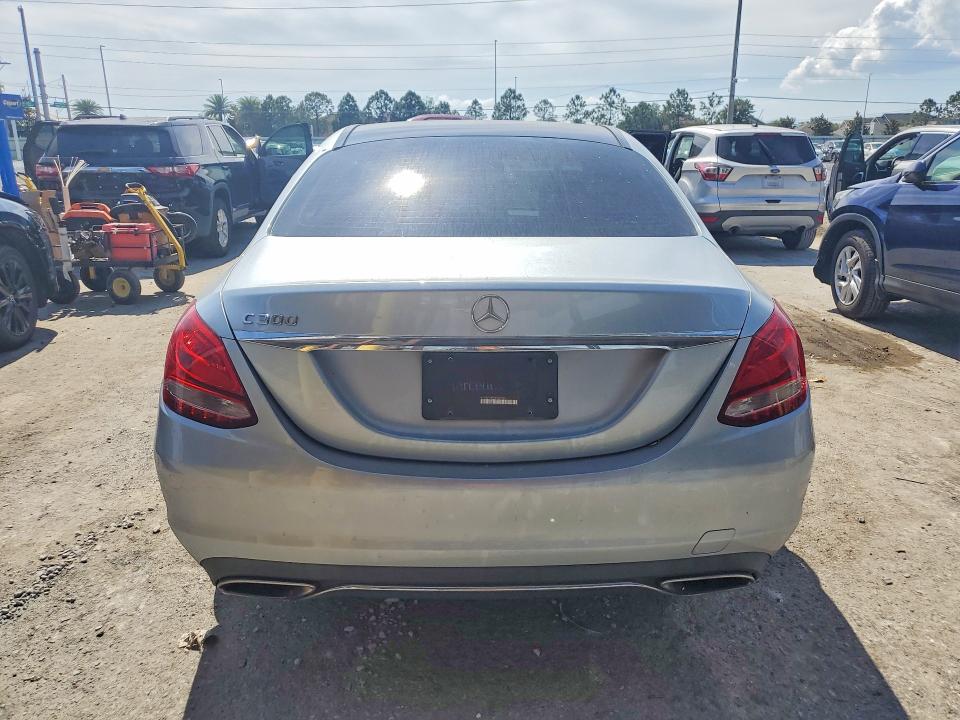Продажа на аукционе авто 2018 Mercedes-benz C, vin: WDDWF4JB2JR333108, номер лота: 51876386