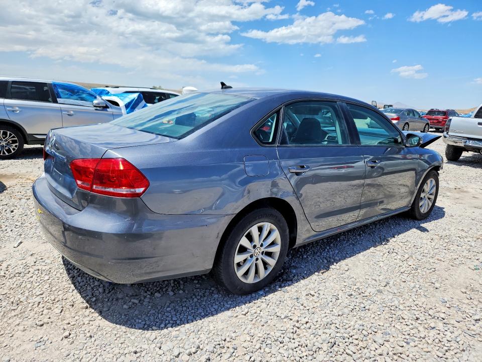 2013 Volkswagen Passat მანქანა იყიდება აუქციონზე, vin: 1VWAP7A34DC139552, აუქციონის ნომერი: 54817946