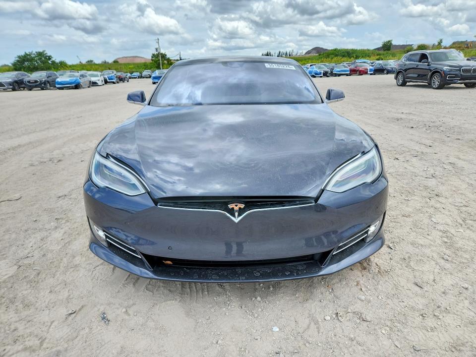 Продажа на аукционе авто 2016 Tesla Model S, vin: 5YJSA1E43GF143561, номер лота: 55185226