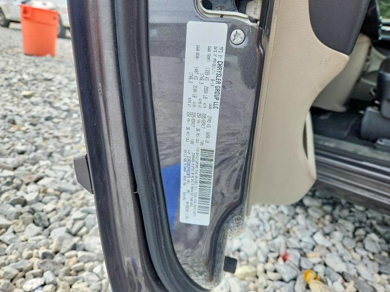 52356796 :رقم المزاد ، 2C4RDGBG3FR523879 vin ، 2015 Dodge Grand Caravan مزاد بيع