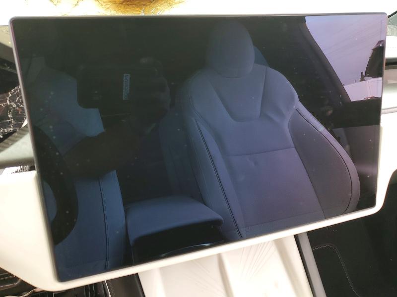 52537606 :رقم المزاد ، 7SAXCBE66NF344006 vin ، 2022 Tesla Model X مزاد بيع