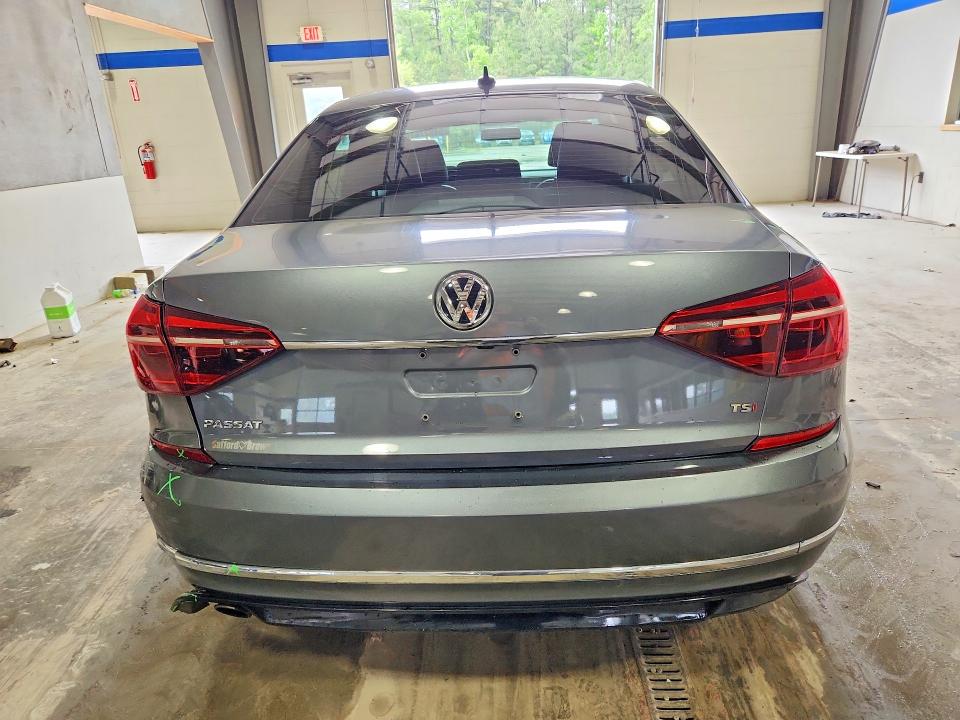 Продажа на аукционе авто 2017 Volkswagen Passat, vin: 1VWDT7A38HC031210, номер лота: 54527826