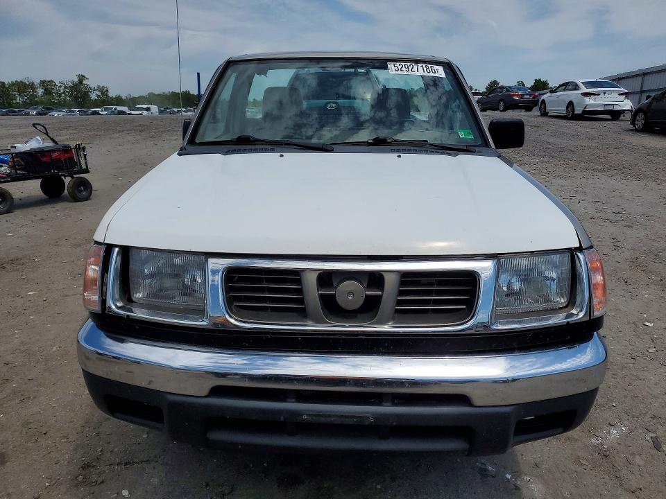 2000 Nissan Frontier მანქანა იყიდება აუქციონზე, vin: 1N6DD21S8YC429881, აუქციონის ნომერი: 52927186