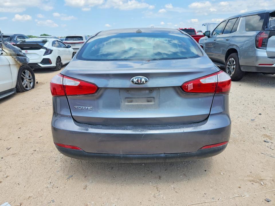 2016 Kia Forte მანქანა იყიდება აუქციონზე, vin: KNAFX4A62G5445690, აუქციონის ნომერი: 52840186