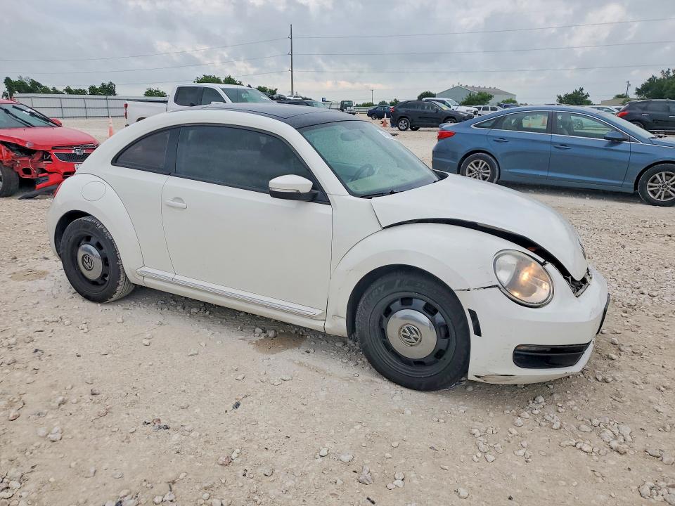Продажа на аукционе авто 2013 Volkswagen Beetle, vin: 3VWJX7AT2DM692019, номер лота: 54300626