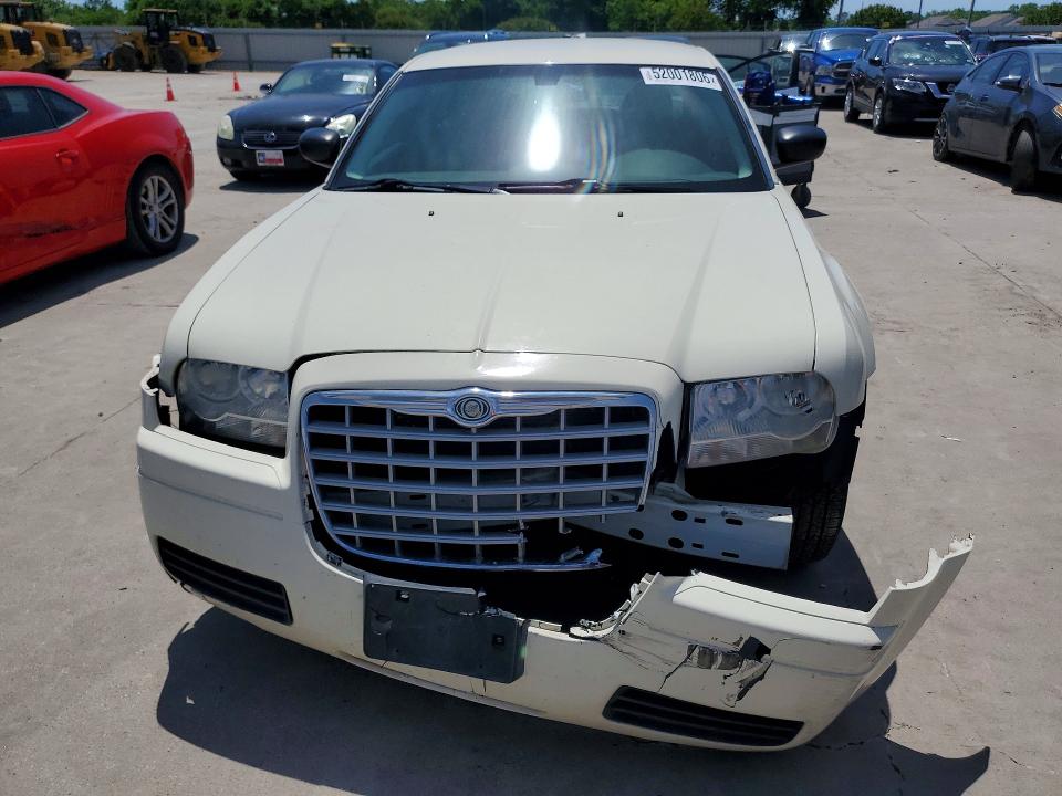Продажа на аукционе авто 2009 Chrysler 300, vin: 2C3KA43DX9H558009, номер лота: 52001806