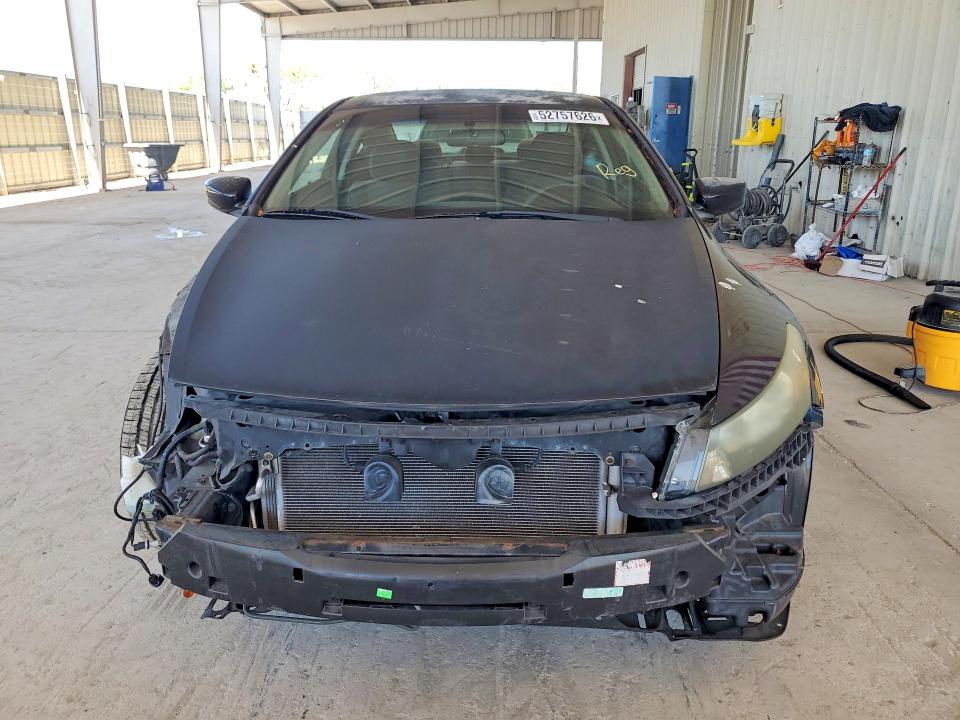 2011 Honda Accord მანქანა იყიდება აუქციონზე, vin: 1HGCS1B39BA013574, აუქციონის ნომერი: 52757626