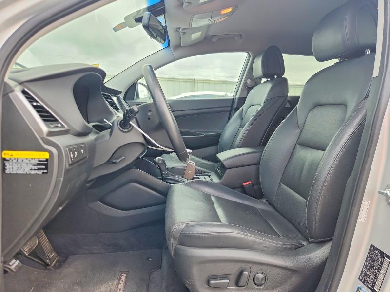 Продажа на аукционе авто 2017 Hyundai Tucson, vin: KM8J3CA47HU403777, номер лота: 54707996