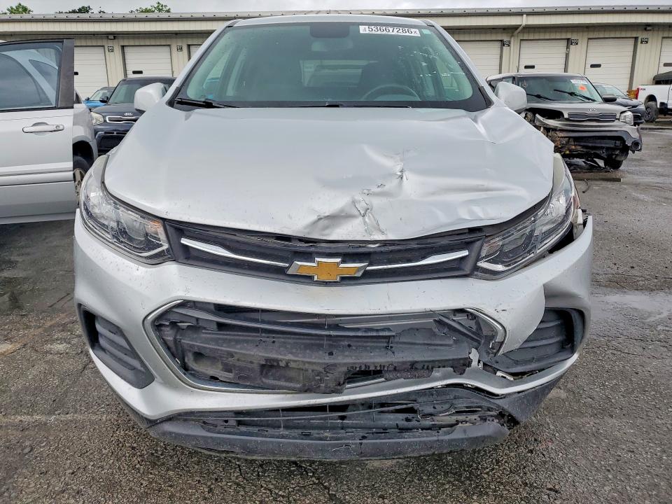 53667286 :رقم المزاد ، KL7CJKSB1LB326061 vin ، 2020 Chevrolet Trax مزاد بيع