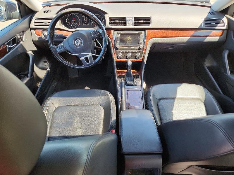 53055966 :رقم المزاد ، 1VWCP7A38CC035718 vin ، 2012 Volkswagen Passat مزاد بيع