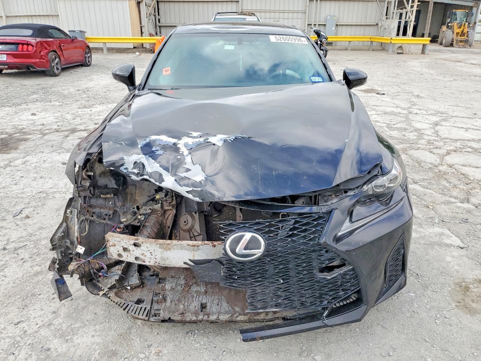 52600996 :رقم المزاد ، JTHCF1D26F5017215 vin ، 2015 Lexus Is مزاد بيع