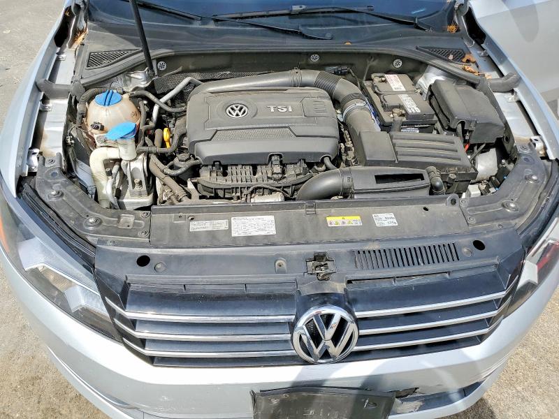54252286 :رقم المزاد ، 1VWAT7A34FC094742 vin ، 2015 Volkswagen Passat مزاد بيع