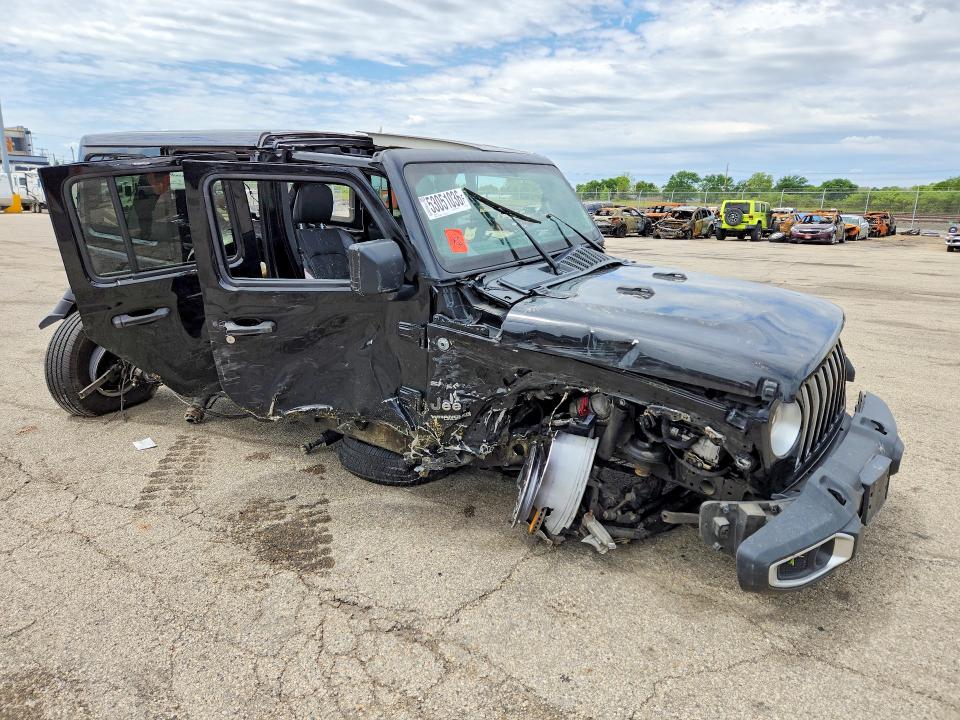 53051036 :رقم المزاد ، 1C4HJXEGXJW111510 vin ، 2018 Jeep Wrangler Unlimited مزاد بيع