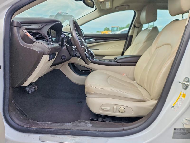 53229056 :رقم المزاد ، 1G4ZP5SS3HU204824 vin ، 2017 Buick Lacrosse مزاد بيع