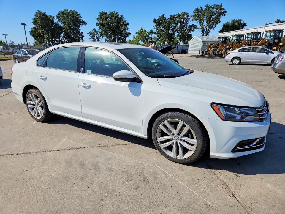 Aukcja sprzedaży 2019 Volkswagen Passat, vin: 1VWLA7A3XKC004938, numer aukcji: 54706556