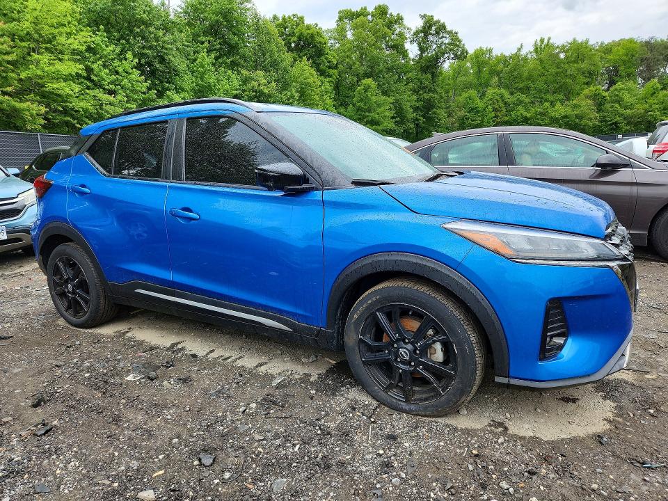 53633896 :رقم المزاد ، 3N1CP5DV3PL561465 vin ، 2023 Nissan Kicks مزاد بيع